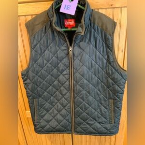 Coleman Men's Dark Quilted Vest